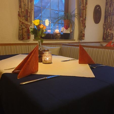 Steinsfeld Hotel Gasthof Zum Schwan מראה חיצוני תמונה