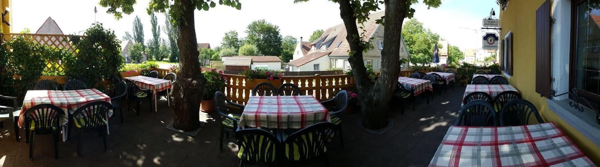 Steinsfeld Hotel Gasthof Zum Schwan מראה חיצוני תמונה