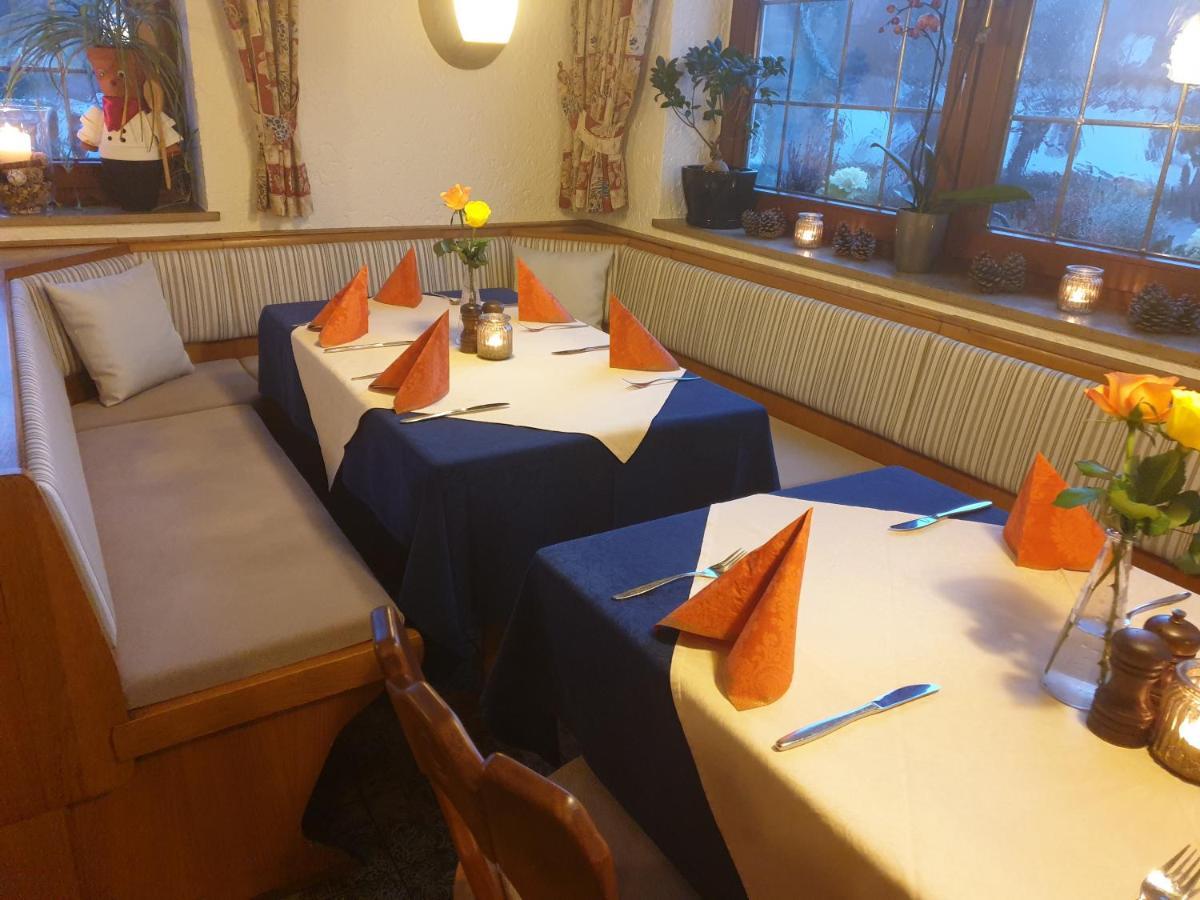 Steinsfeld Hotel Gasthof Zum Schwan מראה חיצוני תמונה